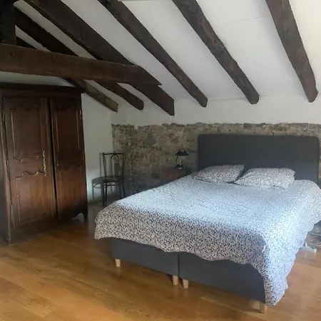 Charme Et Calme Dans Bergerie Du Xvii Eme Vakantiehuis Urrugne