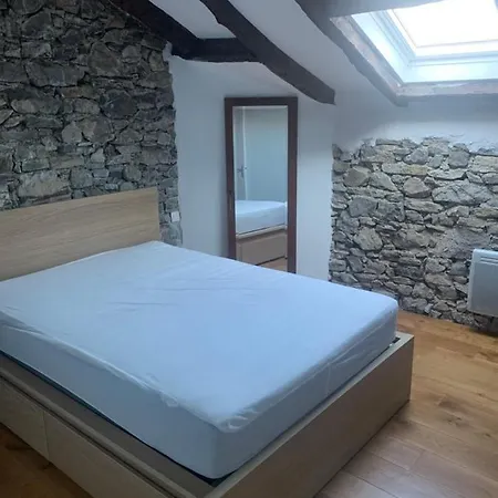 Charme Et Calme Dans Bergerie Du Xvii Eme Ferienhaus *